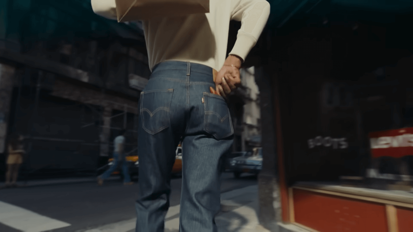 Levi’s sigue el trayecto de unos jeans durante más de 50 años en su nueva campaña 1 Levi’s sigue el trayecto de unos jeans durante más de 50 años en su nueva campaña