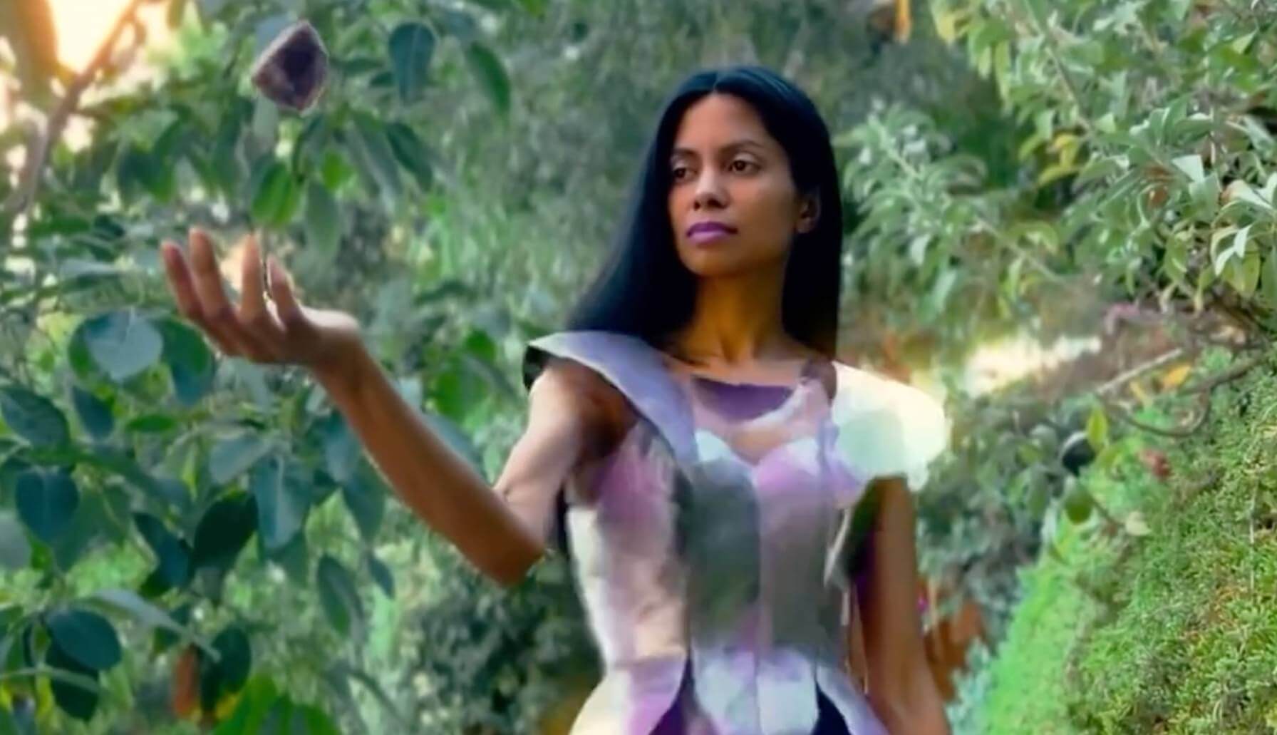 Crean outfits para “desfile de moda” con herramienta de IA que transforma textos en imágenes 1 Crean outfits para “desfile de moda” con herramienta de IA que transforma textos en imágenes