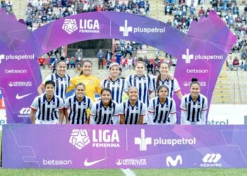 Bayer patrocina fútbol femenino para visibilizar a las mujeres en el deporte