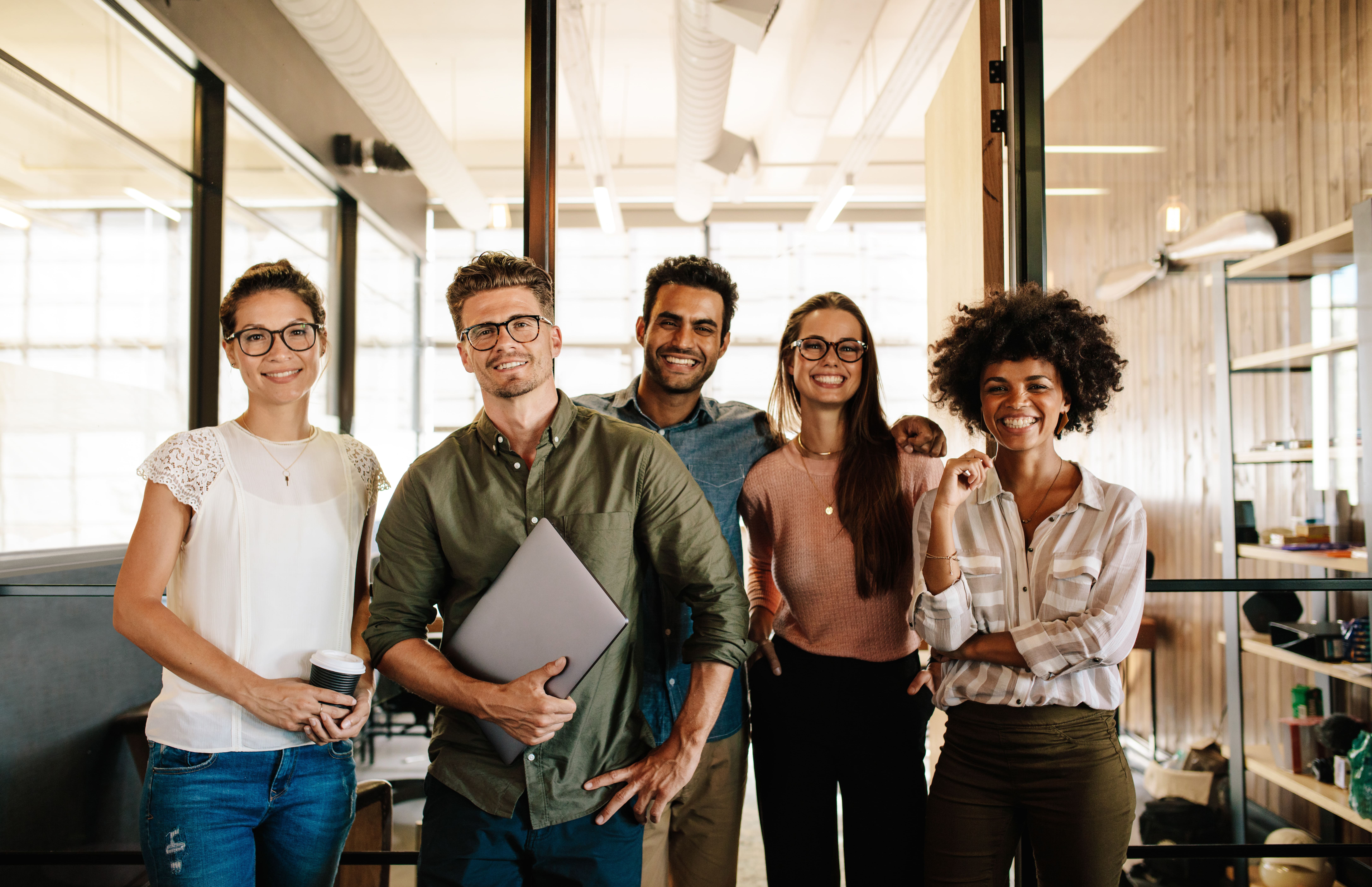 jóvenes podrán ganar US$15.000 con iniciativas para mejorar empleo, educación e inclusión financiera