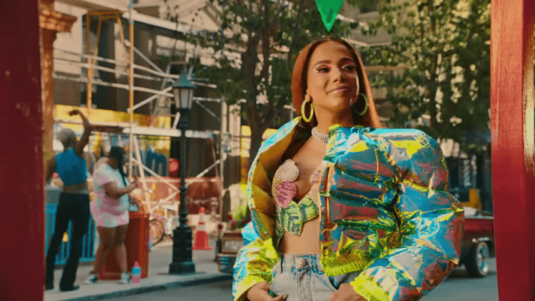 Anitta aparecen en la última campaña de The Sims que enaltece la creatividad del juego de simulación 1 Anitta aparecen en la última campaña de The Sims que enaltece la creatividad del juego de simulación