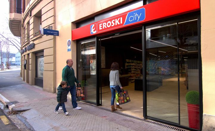 Hipermercado adapta carro de compras para personas con discapacidad 3 Hipermercado adapta carro de compras para personas con discapacidad