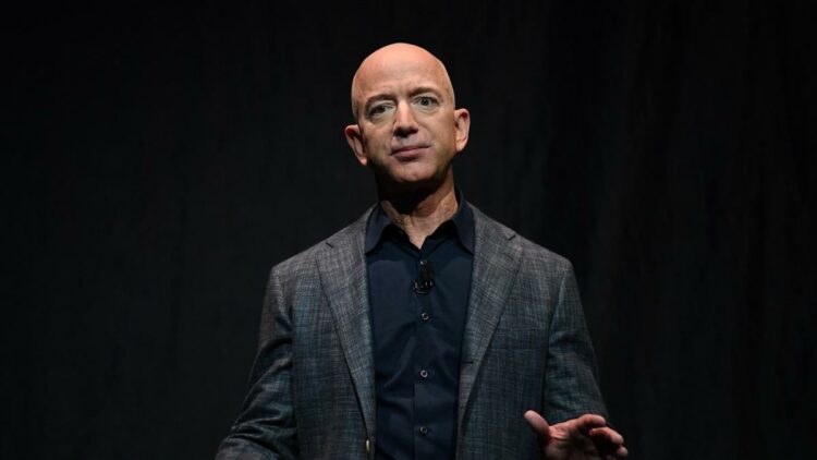 Jeff Bezos anuncia que donará la mayor parte de su fortuna a la caridad 1 fc97cbca 1e1f 4ecd 894a f4382fa39c90 16 9 discover aspect ratio default 0