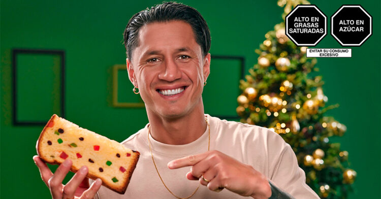 <strong>Lapadula se juega un partido aparte en nuevo comercial de Tottus</strong> 1 Lapadula se juega un partido aparte en nuevo comercial de Tottus