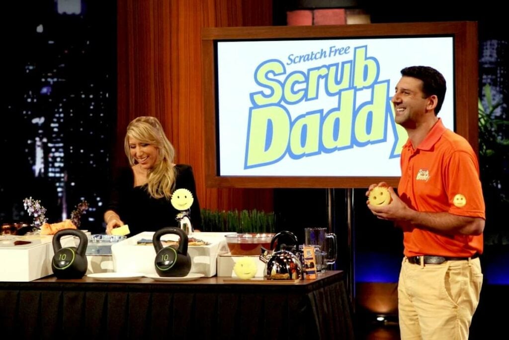 Scrub Daddy: ¿cómo una esponja de cocina se convirtió en un éxito mundial? 5 Scrub Daddy: la historia del mayor éxito monetario salido de Shark Tank