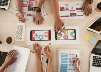 Cinco acciones para impulsar un emprendimiento en redes sociales en 2023
