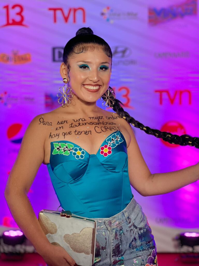 Más allá del canto: ¿Cómo la presencia digital de Milena Wharton conquistó importantes marcas?