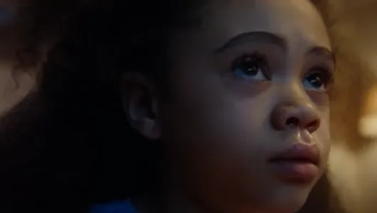 Kleenex estrena una divertida campaña en la que su producto no es protagonista 1 73