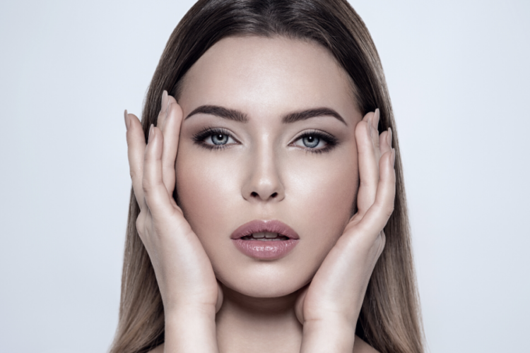 ¿Cuál es el rol de las marcas ante la estrecha relación entre estándares de belleza y salud mental? 1 1 Razones para olvidarte de los estandares de belleza