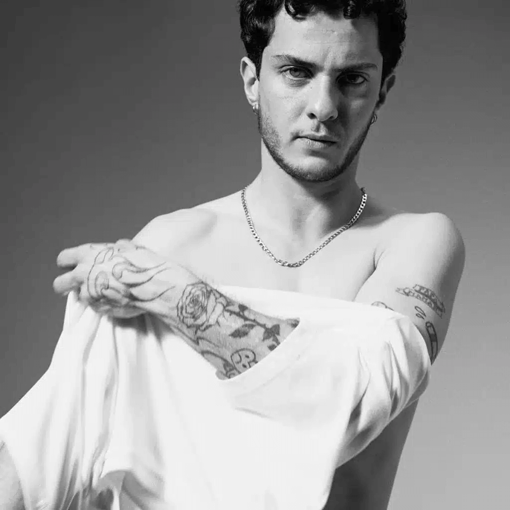 Calvin Klein revive icónica publicidad de los 90s, pero ahora protagonizada por hombres trans 3 boys boys boys2