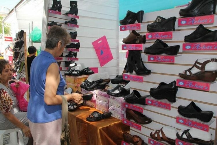 Consumo de ropa y calzado en el Perú disminuyó en el último año