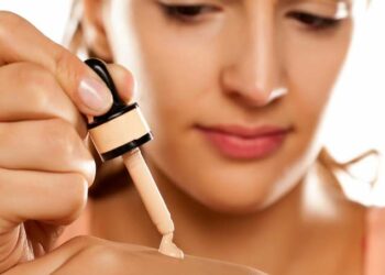 Alimentación, higiene y cosmética lideran el ranking de sectores que hacen sentir bien a los consumidores
