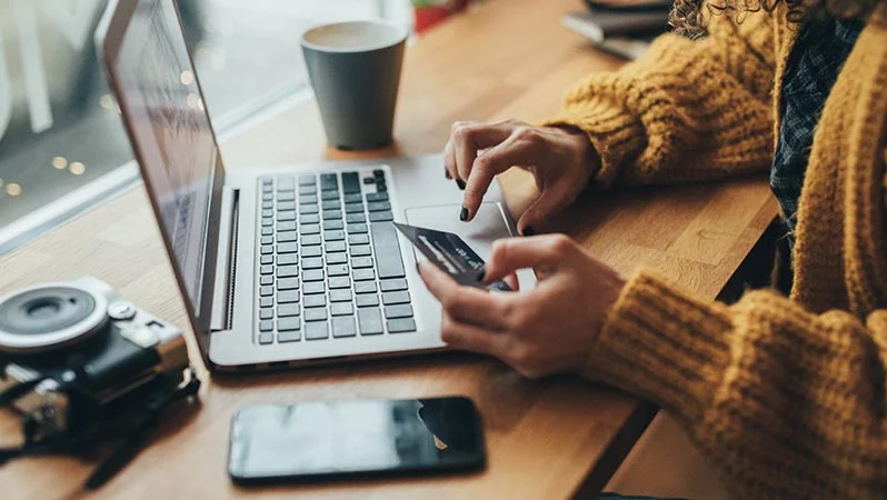 El 33.5% de las compras online en Perú se pagan con tarjeta de crédito 2 El 33.5% de las compras online en Perú se pagan con tarjeta de crédito