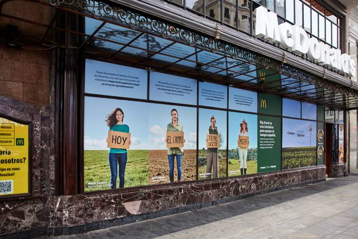 McDonald’s conmemora el Día de la Mujer con homenaje a trabajadoras del campo 2 McDonald’s conmemora el Día de la Mujer con homenaje a trabajadoras del campo