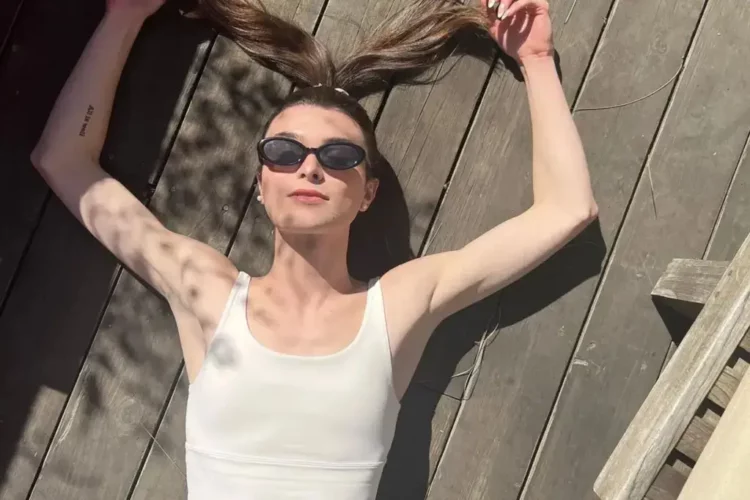 Nike es criticada por contratar una modelo trans para promocionar su línea femenina 1 Nike es criticada por contratar una modelo trans