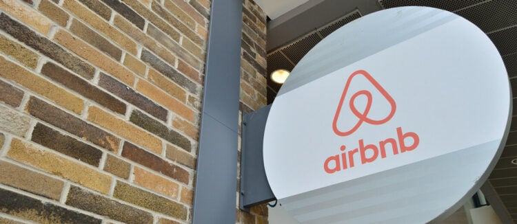 Airbnb explica cómo la estrategia ‘full funnel’ impulsó un ROI “fuerte”