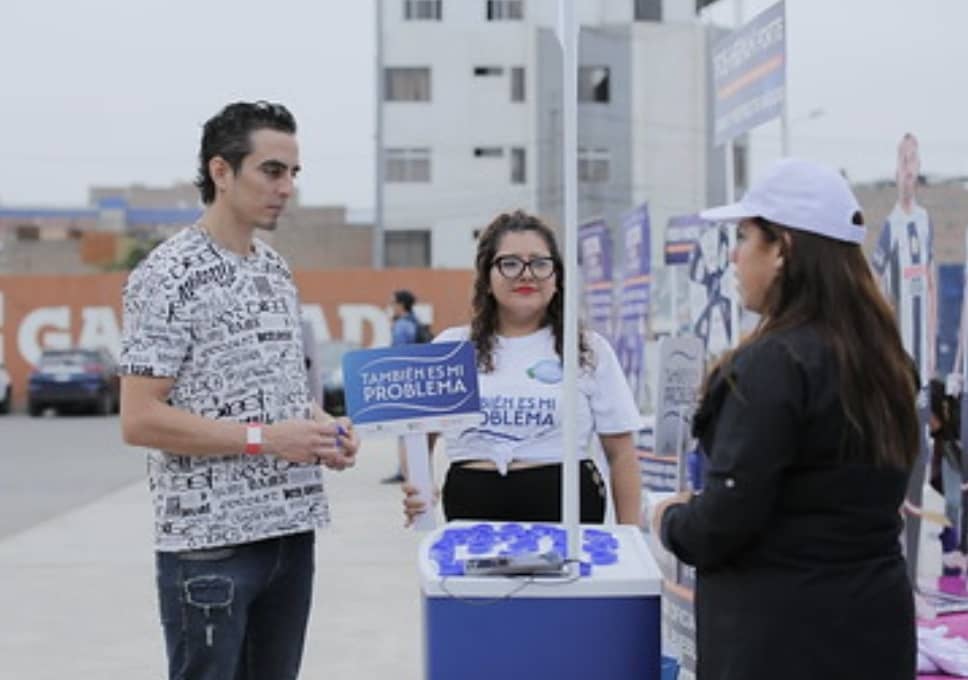 “También es mi problema”: Alianza Lima sensibilizó a más de 1000 personas sobre la violencia contra mujeres y niñas 3 así fue la campaña También es mi problema