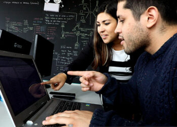 Ministerio de la Producción entregará 130 becas internacionales para innovadores