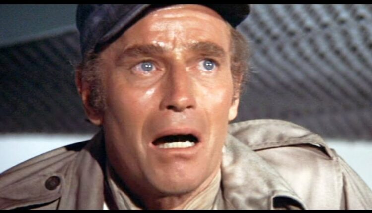 <strong>CUANDO EL FUTURO NOS ALCANCE</strong> 1 CUANDO EL FUTURO NOS ALCANCE