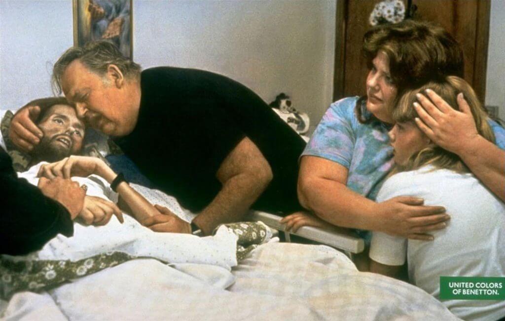 5 campañas demuestran por qué no basta con solo usar los colores LGBT+ en junio 2 david kirby2 1024x650 1