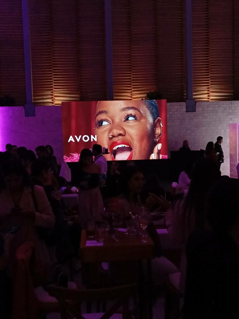 AVON