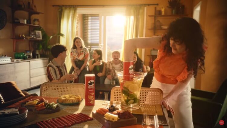 Pringles busca conquistar el mercado europeo con el lanzamiento de sus anuncios de Super Bowl