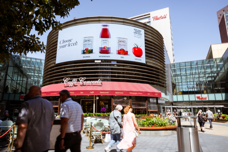 Heinz invita a todos los consumidores a elevar sus platos con su nueva gama de tomates