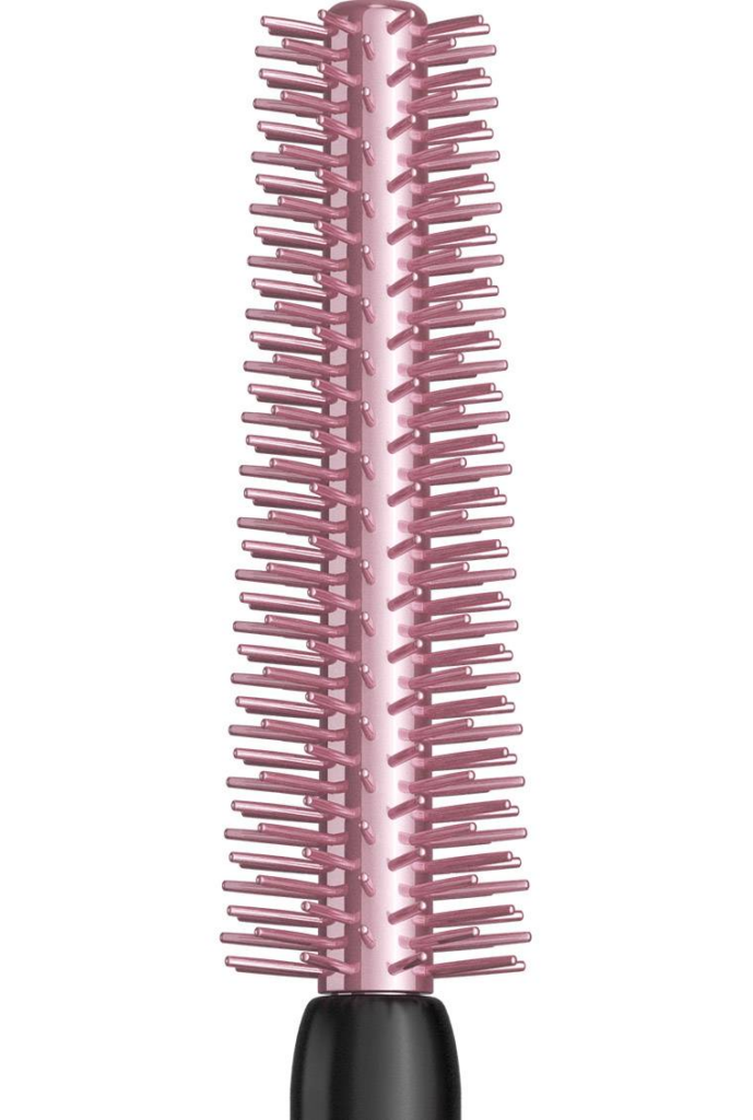 Maybelline promociona máscara de pestañas en una voluminosa campaña