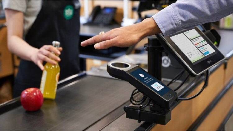Nuevas experiencias de compra en Amazon: pronto podrás realizar pagos con la palma de tu mano 1 mano 2 100