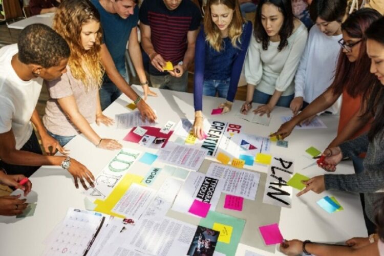 “Habla Portafolio”, la iniciativa que busca que los jóvenes realicen sus prácticas con los mejores creativos del país 1 “Habla Portafolio”, la iniciativa que busca que los jóvenes realicen sus prácticas con los mejores creativos del país