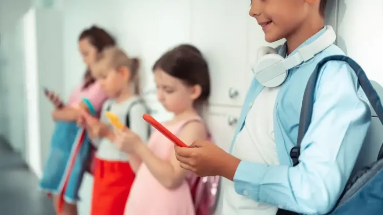 La UNESCO sugiere un apagón de smartphones en los colegios 1 smartphones en los colegios