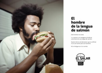 Marca de hamburguesas orgánicas crea campaña con IA pararechazar ingredientes artificialesLa campaña fue lanzada días después de que Elon Musk, juntoa otros 1000 líderes tecnológicos, firmaran un acuerdo para ponerle una pausa ala inteligencia artificial por el peligro que podía representar para lahumanidad. En una acción creativa que combina tecnología con publicidadimpresa tradicional, Hamburguesas El Salar ha presentado una nueva campaña conun poderoso mensaje en contra de los ingredientes artificiales.Para capturar la esencia de la marca boliviana reconocidapor sus hamburguesas premium 100% naturales, la agencia de publicidad OgilvyBolivia decidió adoptar un enfoque poco convencional y utilizar inteligenciaartificial para crear la campaña.En 2023, la inteligencia artificial se convirtió en elcentro de atención, con Chat GPT, Midjourney, Stable Diffusion, Dall-e y otras herramientasque ganaron popularidad entre los usuarios de Internet. Sin embargo, junto consu fama surgió un acalorado debate sobre los errores que a menudo comete,especialmente en la generación de imágenes."Como una marca desafiante, nos atrevimos a jugar ydesafiar el statu quo, comunicando nuestro factor diferenciador utilizandoherramientas que nos permiten generar publicidad a la par de las grandesmarcas. Con presupuestos limitados, buscamos un socio creativo que pudieraayudarnos a optimizar nuestra inversión con creatividad de alto nivel. ¿Quiénmejor que Ogilvy Bolivia, la agencia más premiada del país, para lograresto?", afirmó Jorge Chávez, socio y director de operaciones de El Salar.Según Henry Medina, CCO de Ogilvy Bolivia, la idea essimple. Le pedimos a Midjourney que creara imágenes de jóvenes comiendohamburguesas y la Inteligencia Artificial hizo su parte al cometer los erroresesperados. Midjourney generó un hombre con siete dedos en una mano, un muchachocon un labio de queso adicional y otro con una lengua de salmón. La campañacobró vida a partir de ahí. A diferencia de otras campañas, no teníamostitulares, copies, ni bocetos, ya que confiábamos en los errores cometidos porla Inteligencia Artificial para construir desde ahí. Esa fue la clave y elfactor diferenciador de esta campaña disruptiva".La acción se lanzó días después de que Elon Musk, junto aotros 1000 líderes tecnológicos, firmaran un acuerdo para ponerle una pausa ala inteligencia artificial acusando el peligro para la especie humana.