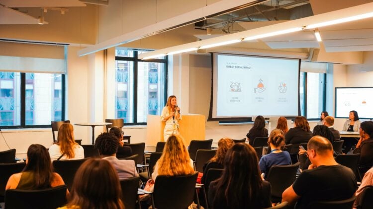 Amazon lanza evento global para impulsar a las fundadoras de startups