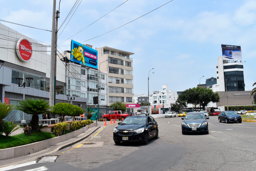 Clear Channel amplía su cobertura de pantallas con 2 de las mejores ubicaciones de Lima 6 PD97 4