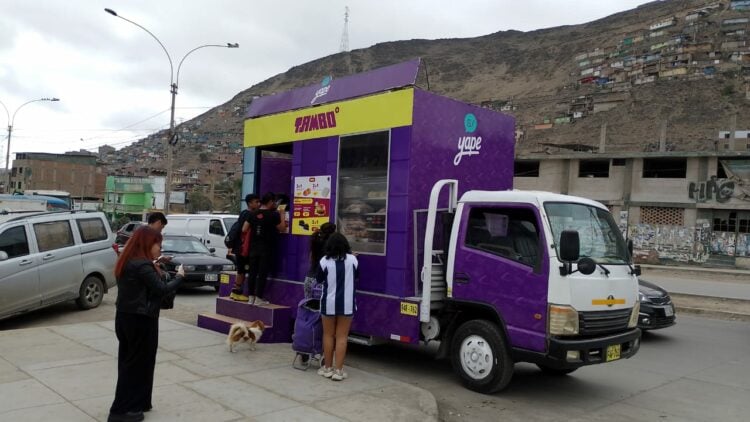 Yape habilitó paraderos con ofertas exclusivas y un Tambo itinerante 1 Yape habilitó paraderos con ofertas exclusivas y un Tambo itinerante