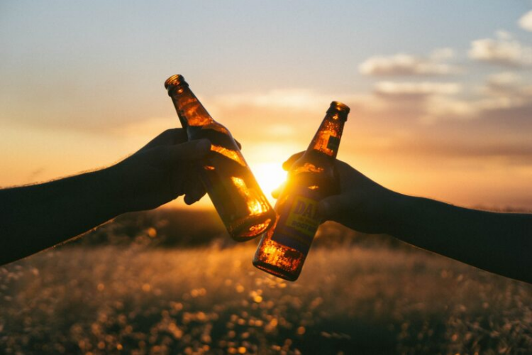 Organización de salud mental propone cambiar el ‘Blue Monday’ por el ‘Lunes de Cerveza’ 1 Lunes de cerveza