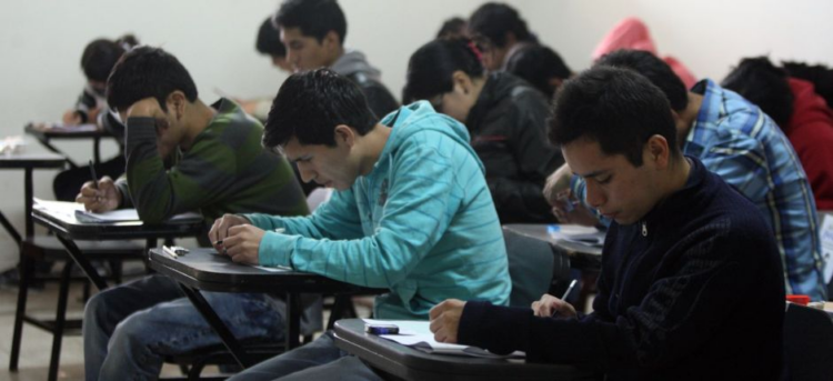 profesiones mejor pagadas en Perú