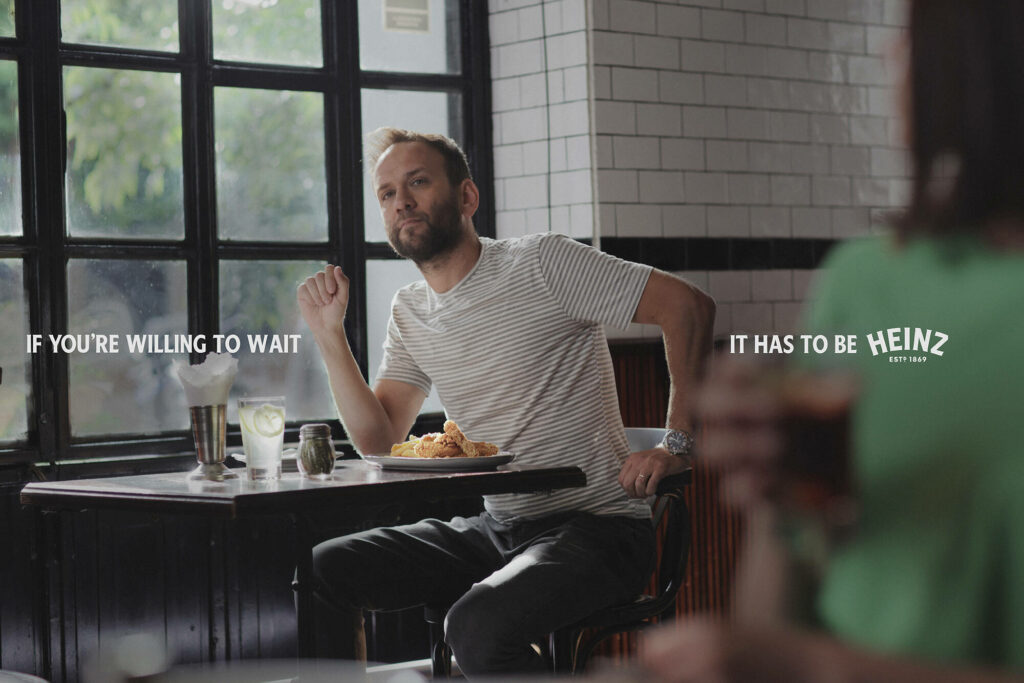 Heinz celebra la paciencia de los clientes que no comen sin sus salsas 2 heinz 1