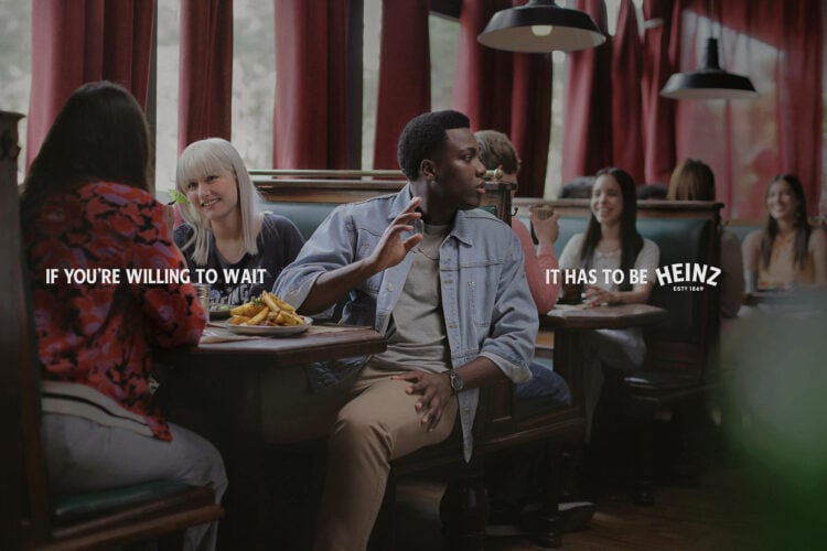Heinz celebra la paciencia de los clientes que no comen sin sus salsas 1 Heinz celebra la paciencia de los clientes que no comen sin sus salsas