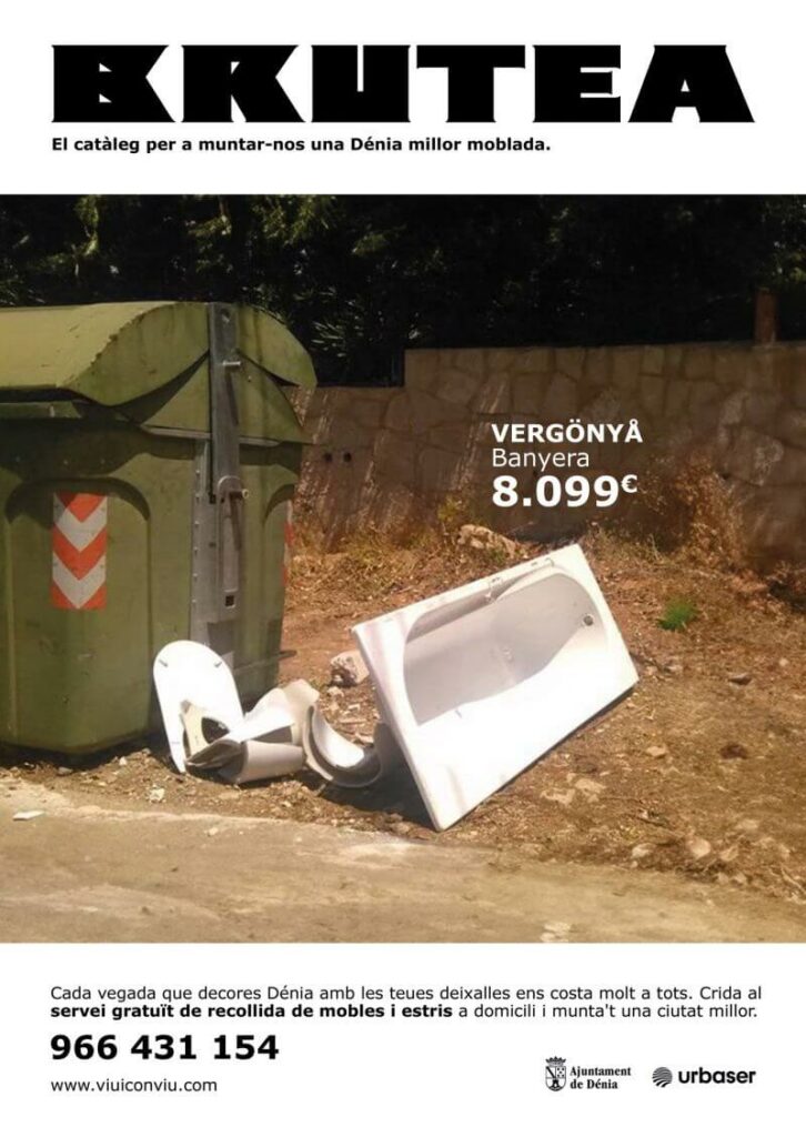 muebles viejos tirados a la calle