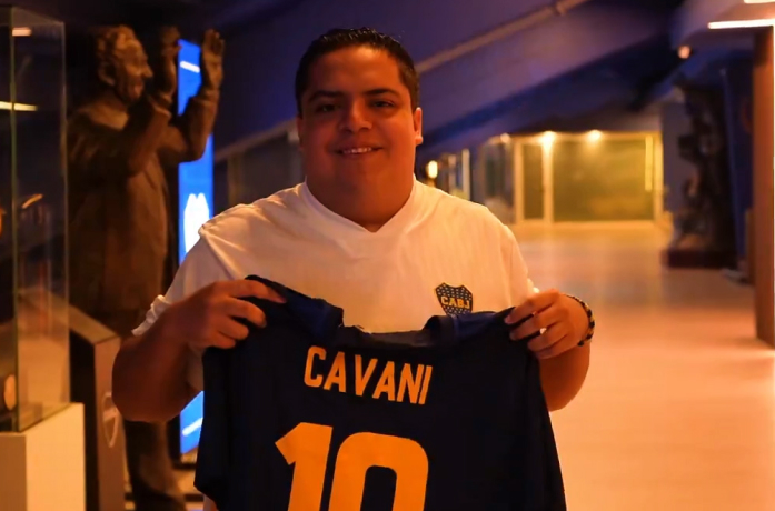 Boca Juniors recompensa a hincha que fue viral por “atrapar” la flecha de Cavani 2 GRAFICA 40