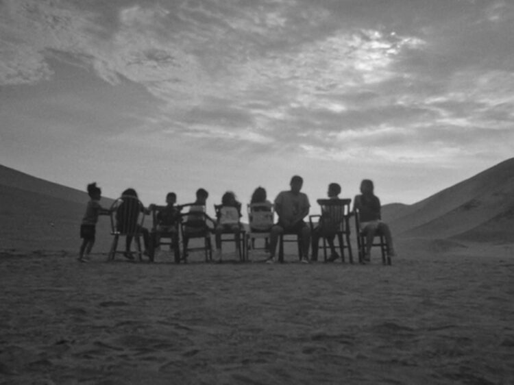 Campaña usa el juego de la silla para concientizar sobre lo difícil que es conseguir un cupo para un tratamiento médico 1 Campaña usa el juego de la silla para concientizar sobre lo difícil que es conseguir un cupo para un tratamiento médico