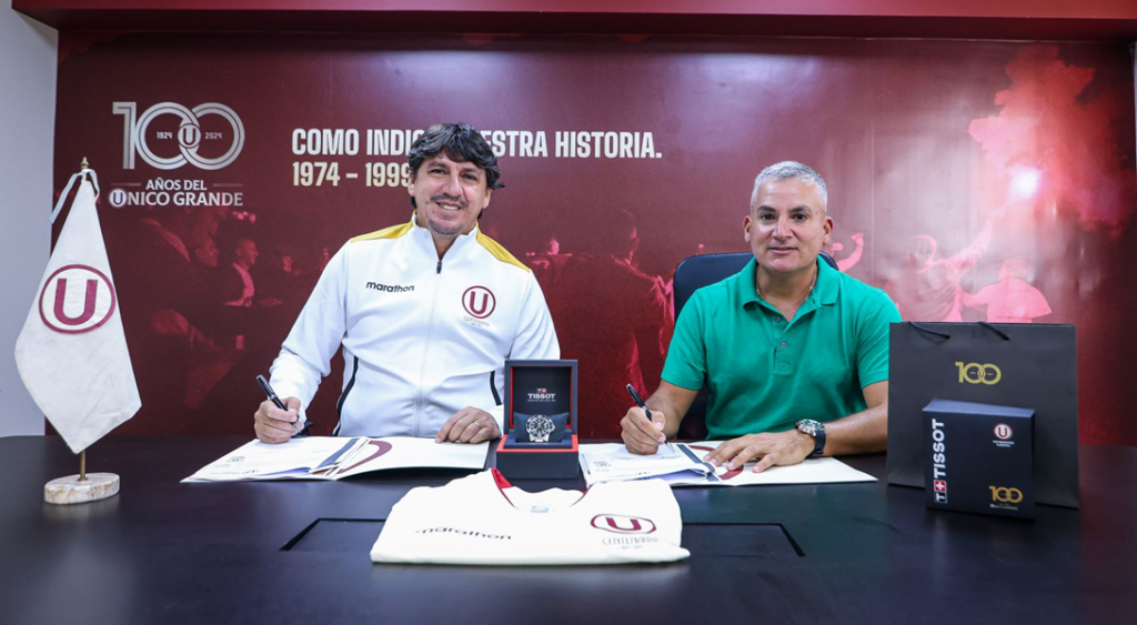 reloj universitario
