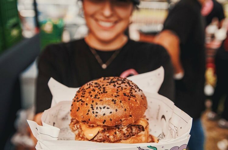 Filo Burger Fest creará y presentará una hamburguesa de 12 metros en su séptima edición 1 Burgers burgers y mas burgers ¿Cual fue tu favorita