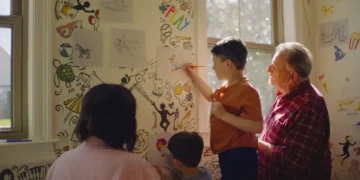 Adultos se reconcilian con la creatividad de su niño interior en esta campaña
