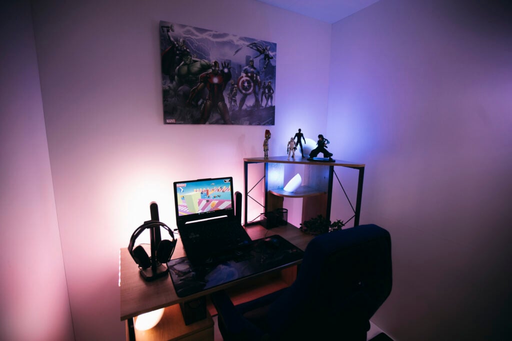 Sodimac y Philips Hue inauguran cabinas de experiencia para iluminar tu hogar 2 MGL0822