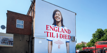 Campaña retrata a los aficionados del fútbol que mueren por enfermedades cardíacas en Reino Unido