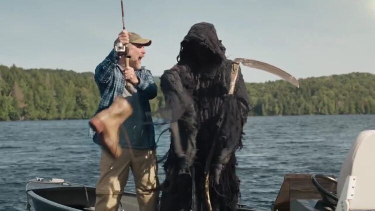 Hombre realiza lindo paseo en bote con la muerte en este spot 1 Hombre realiza lindo paseo en bote con la muerte en este spot