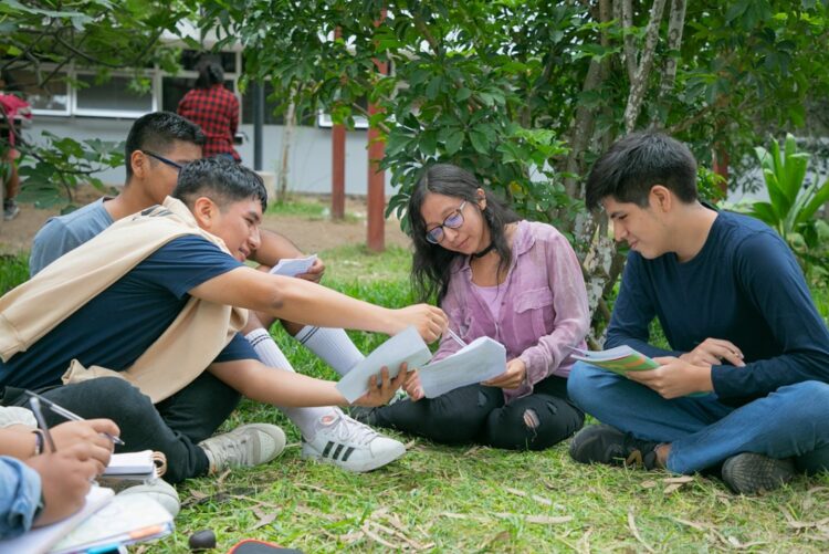 Lanzan becas de maestría para peruanos que quieran estudiar sobre IA y otros temas tecnológicos 1 Lanzan becas de maestría para peruanos que quieran estudiar sobre IA y otros temas tecnológicos