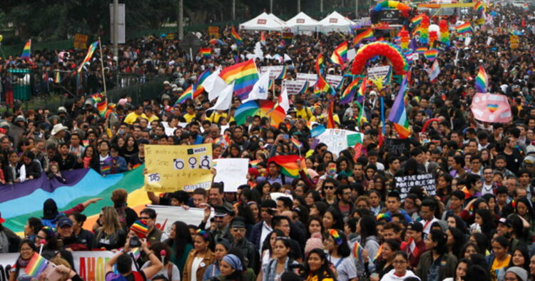 Airbnb: Lima es uno de los destinos más reservados por la Gen Z para las celebraciones del Orgullo 1 Airbnb: Lima es uno de los destinos más reservados por la Gen Z para las celebraciones del Orgullo